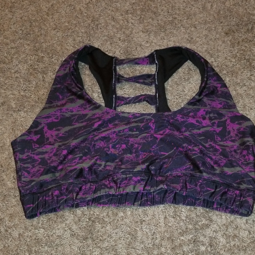 Sports bra